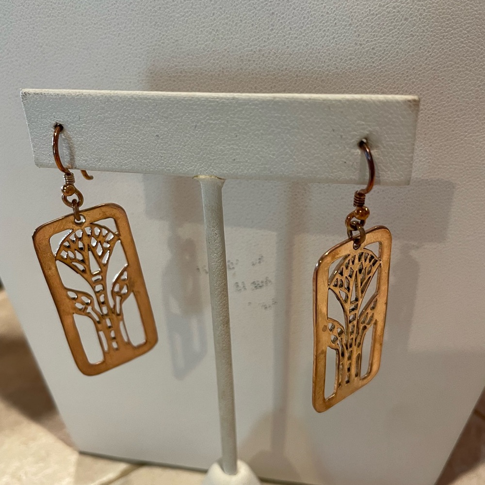 Lotus rose gold dangle